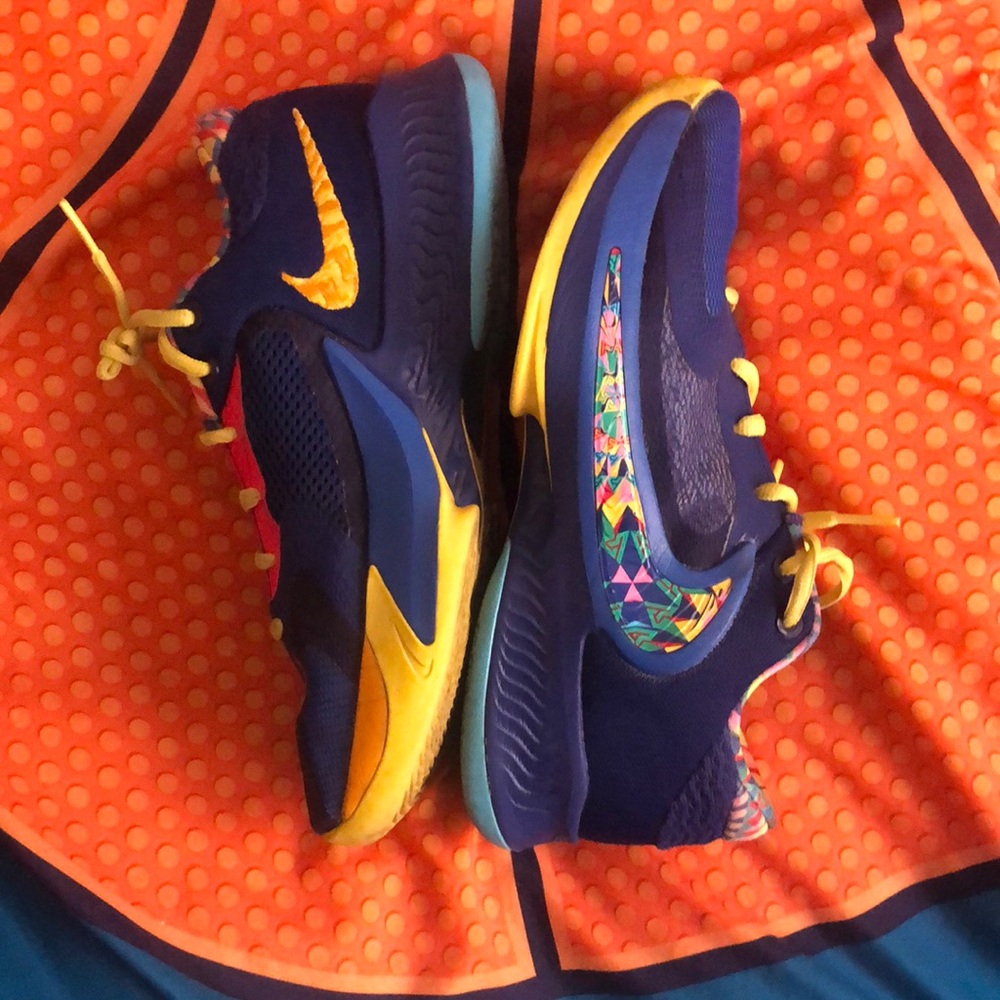 Nike Freak 4 Se 6Y